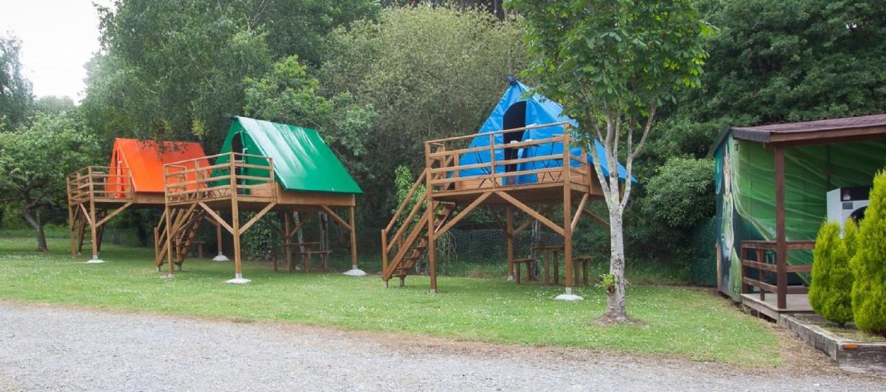 Camping Villaviciosa Selorio ภายนอก รูปภาพ