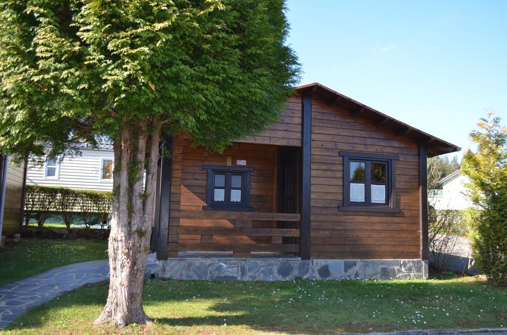 Camping Villaviciosa Selorio ภายนอก รูปภาพ