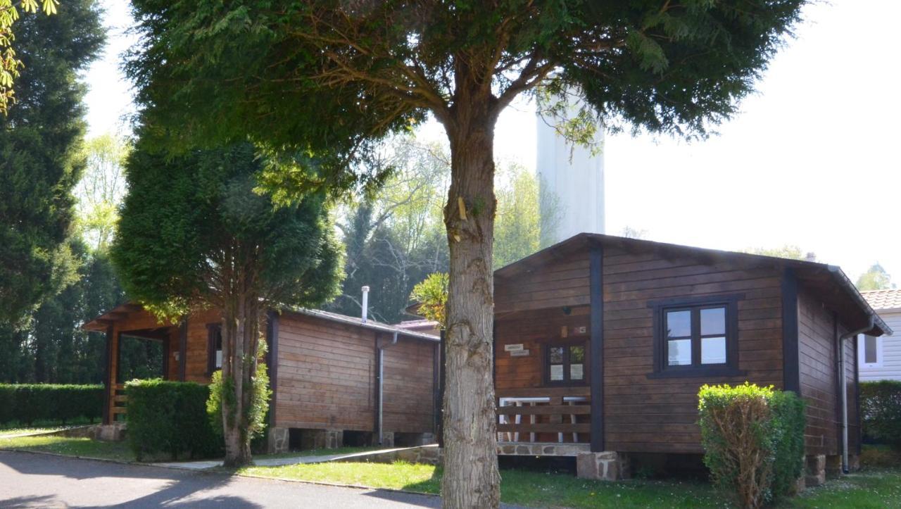 Camping Villaviciosa Selorio ภายนอก รูปภาพ