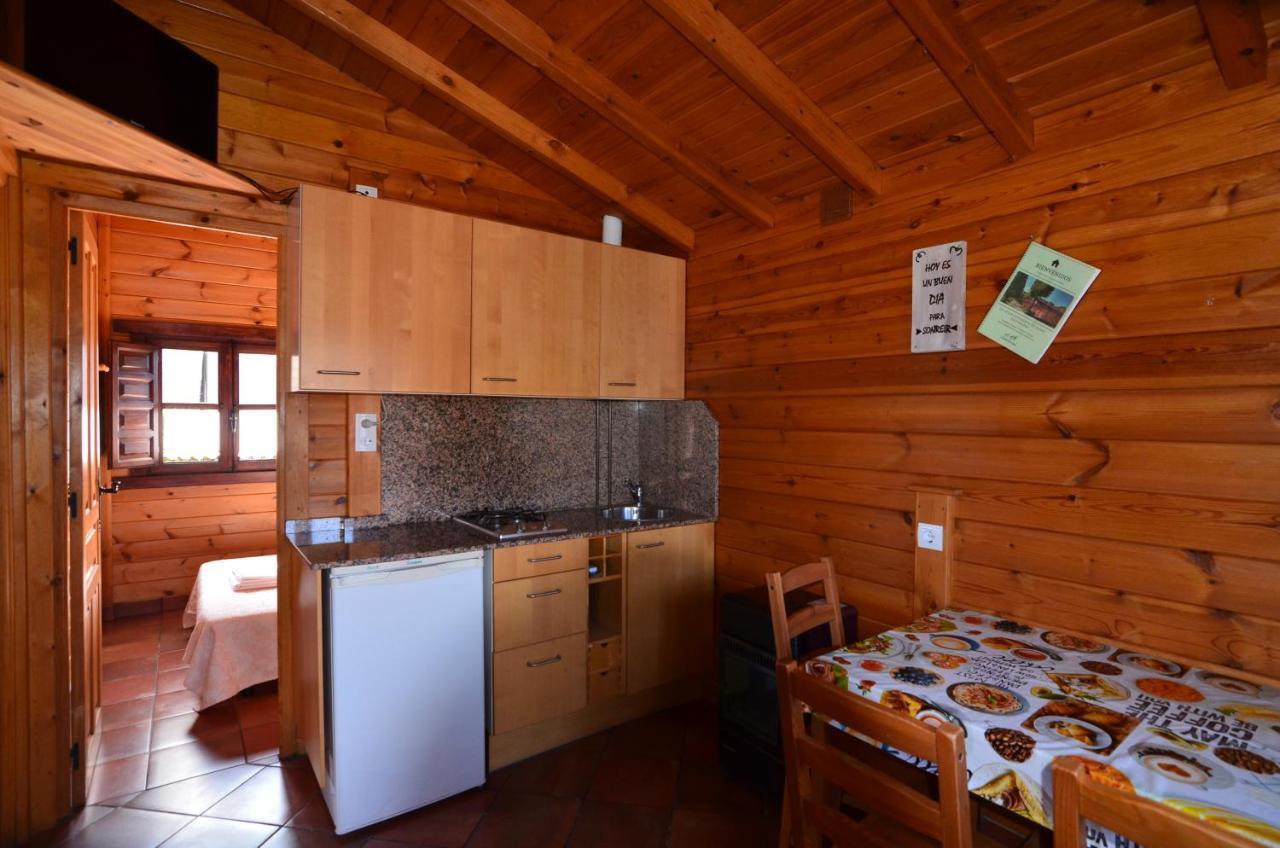 Camping Villaviciosa Selorio ภายนอก รูปภาพ